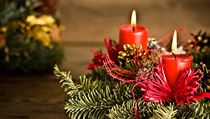 Adventní věnec si můžete koupit na některém z trhů, nebo vyrobit ve vánoční... | na serveru Lidovky.cz | aktuální zprávy