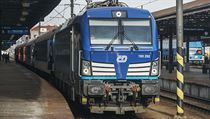 Lokomotiva Siemens Vectron v barvách Českých drah. | na serveru Lidovky.cz | aktuální zprávy