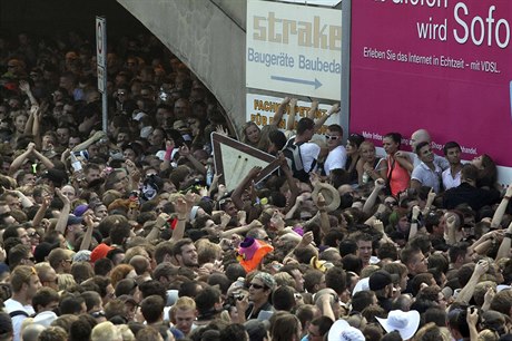Tragická tlaenice na Loveparade v nmeckém Duisburgu