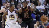 Kevin Durant (vlevo) a LeBron James. | na serveru Lidovky.cz | aktuální zprávy