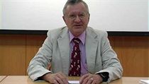 Profesor Šlomo Maital, akademický ředitel Technion Institute of Management. Profesor Šlomo Maital, akademický ředitel Technion Institute of Management.