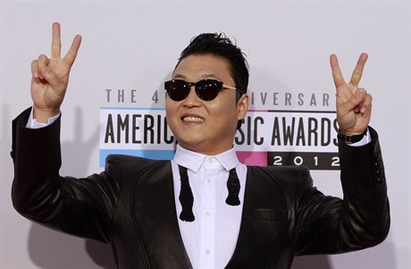 Zpvák a rapper PSY