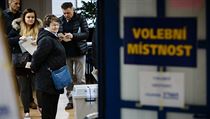 Volební místnost v Praze 4 v Kunraticích. | na serveru Lidovky.cz | aktuální zprávy