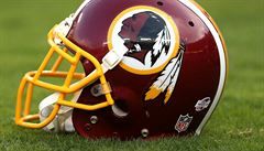 Helma hráe z týmu Washington Redskins.