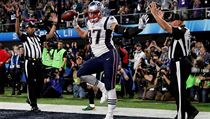 Rob Gronkowski se raduje z touchdownu. | na serveru Lidovky.cz | aktuální zprávy