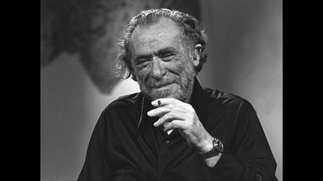 Spisovatel a básník Charles Bukowski.