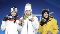 Ester Ledecká na stupních vítězů. | na serveru Lidovky.cz | aktuální zprávy
