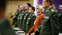 Ministryně obrany v demisi Karla Šlechtová a náčelník generálního štábu Josef... | na serveru Lidovky.cz | aktuální zprávy Ministryně obrany v demisi Karla Šlechtová a náčelník generálního štábu Josef... | na serveru Lidovky.cz | aktuální zprávy