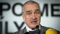 Čestný předseda TOP 09 Karel Schwarzenberg vystoupil na tiskové konferenci... | na serveru Lidovky.cz | aktuální zprávy