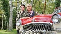 Tatiana Vilhelmová a Eliška Balzerová. Film tátova volha (2018). Režie: Jiří... | na serveru Lidovky.cz | aktuální zprávy