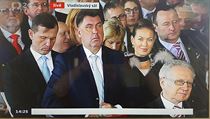 Blízcí přátelé Miloše Zemana. Zleva: mediální magnát Jaromír Soukup, šéf ČEZu... Blízcí přátelé Miloše Zemana. Zleva: mediální magnát Jaromír Soukup, šéf ČEZu...