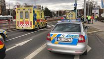 Policie a záchranná služba zasahují i nehody v pražské Hostivaři. | na serveru Lidovky.cz | aktuální zprávy