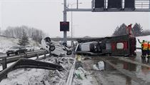 Na Pražském okruhu u Barrandova se 17. března kolem 09:00 převrátil kamion,... | na serveru Lidovky.cz | aktuální zprávy