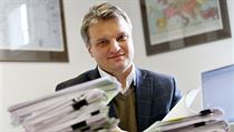 Tomáš Langášek, předseda volebního senátu Nejvyššího správního soudu. Tomáš Langášek, předseda volebního senátu Nejvyššího správního soudu.