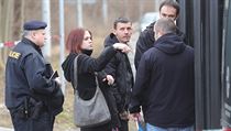 V autobusu na Smíchovském nádraží se střílelo