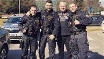Ostravští policisté se vyfotili ve službě s omilostněným vrahem Jiřím Kajínkem. | na serveru Lidovky.cz | aktuální zprávy