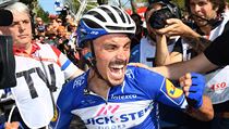 Francouz Julian Alaphilippe slaví výhru na Valonském šípu. | na serveru Lidovky.cz | aktuální zprávy
