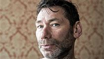 Základní impulzy. Mat Collishaw tvrdí, že jsme stejně civilizovaní jako zvířata... | na serveru Lidovky.cz | aktuální zprávy