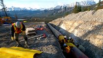 Stavba ropovodu Trans Mountain Pipeline | na serveru Lidovky.cz | aktuální zprávy