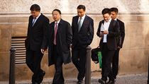 Předseda představenstva holdingu CITIC Group Čchang Čen-ming (druhý zleva) míří... | na serveru Lidovky.cz | aktuální zprávy