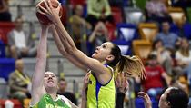 Finále play off basketbalové ligy žen: USK Praha - KP Brno. Zleva hostující... | na serveru Lidovky.cz | aktuální zprávy
