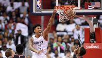 Kelly Oubre Jr. z Washington Wizards dává koš v zápase proti Toronto Raptors. | na serveru Lidovky.cz | aktuální zprávy