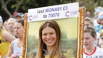 Originální kostým zvolila tato běžkyně, která závodila jako Mona Lisa ze... | na serveru Lidovky.cz | aktuální zprávy