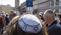 Němci nosí kippah na podporu židovské menšiny. | na serveru Lidovky.cz | aktuální zprávy