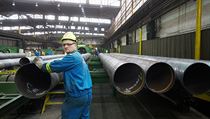Potrubí se vyrábí v podniku ArcelorMittal Tubular Products Ostrava | na serveru Lidovky.cz | aktuální zprávy