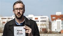 Petr Nutil je autorem knihy Média, lži a příliš rychlý mozek | na serveru Lidovky.cz | aktuální zprávy