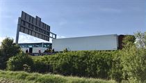 V autobusu zůstal zaklíněný jeden člověk. | na serveru Lidovky.cz | aktuální zprávy
