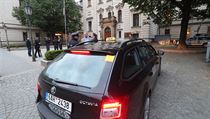 Taxikáři jednají na Úřadu vlády s premiérem v demisi Andrejem Babišem | na serveru Lidovky.cz | aktuální zprávy