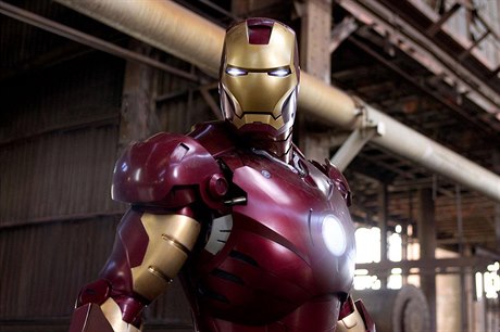 Iron Man (Robert Downey jr.) v obleku Mark III.
