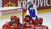 Utkání skupiny A mistrovství světa v hokeji: Rusko - Slovensko. Hráči Ruska se... | na serveru Lidovky.cz | aktuální zprávy
