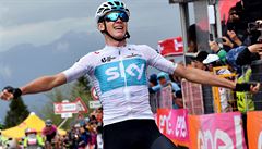 Chris Froome vítzí v etap Giro d'Italia