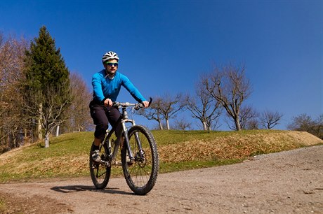 Horská cyklistika - ilustraní foto.