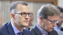 Podnikatel Daniel Křetínský (vlevo) v Plzni na zasedání plzeňského... | na serveru Lidovky.cz | aktuální zprávy