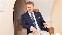 Úspěšný zubař Foltán prý netušil, že vlastnil akcie Unipetrolu za stovky milionů René Foltán na 1. lékařské fakultě UK v roce 2016. | na serveru Lidovky.cz | aktuální zprávy