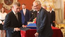 Prezident Miloš Zeman ve středu podruhé jmenoval předsedu hnutí ANO Andreje... Prezident Miloš Zeman ve středu podruhé jmenoval předsedu hnutí ANO Andreje...