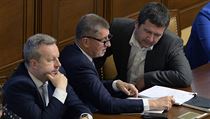 Zleva budoucí ministr životního prostředí v demisi Richard Brabec, premiér... | na serveru Lidovky.cz | aktuální zprávy