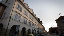 Dům na Loretánském náměstí 2, kde měla být knihovna Václava Havla. | na serveru Lidovky.cz | aktuální zprávy