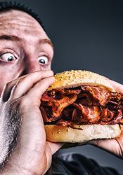 Jak zhubnout pojídáním másla, slaniny a ořechů? Dvouměsíční ketodieta omezuje sacharidy Jak zhubnout pojídáním másla, slaniny a ořechů? Ketodieta omezuje cukry, držet... | na serveru Lidovky.cz | aktuální zprávy