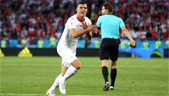 výcar Granit Xhaka kontroverzn slaví gól do sít Srb.