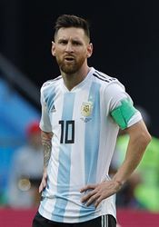 Kouč Argentiny i přes nečekanou prohru s Kolumbií překvapil: ‚Byli jsme lepší, ale soupeř dával góly‘ MS ve fotbale 2018, Francie vs. Argentina: kapitán jihoamerického výběru Lionel... | na serveru Lidovky.cz | aktuální zprávy