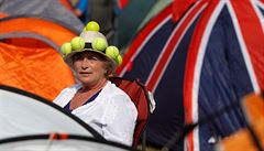 Wimbledon 2018: tato dáma ví, s jakou pokrývkou hlavy vyrazit na tenis.