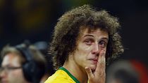 David Luiz po drtivé porážce Brazílie v semifinále MS 2014 od Německa (1:7). | na serveru Lidovky.cz | aktuální zprávy