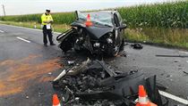 Při nehodě zemřeli tři lidé, dalších šest bylo zraněno. | na serveru Lidovky.cz | aktuální zprávy