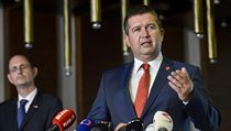 Ministr zahraničních věcí Jan Hamáček vystoupil na briefingu k propuštění dvou... | na serveru Lidovky.cz | aktuální zprávy