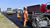 Na dálnici D1 u Prahy pokračovala rekonstrukce úseku mezi 11,7. a 16,7.... | na serveru Lidovky.cz | aktuální zprávy