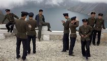 OBRAZEM: Severokorejci se vydali na posvátnou sopku Paektu. KLDR má strach z čínských turistů Sopku Paektu považují jak Severokorejci tak i Jihokorejci za duchovní centrum... | na serveru Lidovky.cz | aktuální zprávy